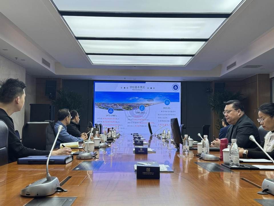 e57333cf03cbe6efa2e5e1bffd24d002 e57333cf03cbe6efa2e5e1bffd24d002